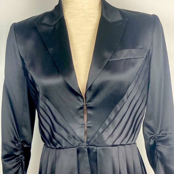 ALICE + OLIVIA Silk Blazer Jacket in Black - Size XS - Picture 3 of 10